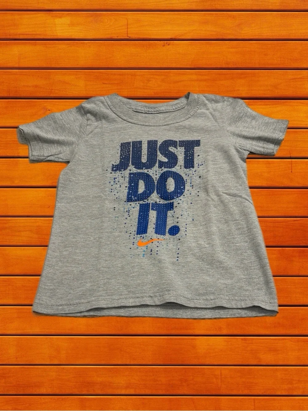 Nike Boys Size 4 Gray Just Do It Graphic Short Sleeve T-Shirt